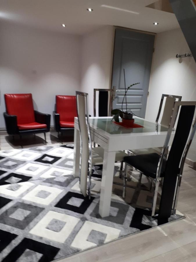 Au Paradis Des Crins Studio Rez De Chaussee Avec Jardin Et Un Autre Studio En Duplex Avec Terrasse Apartment Templeuve-en-Pevele ภายนอก รูปภาพ