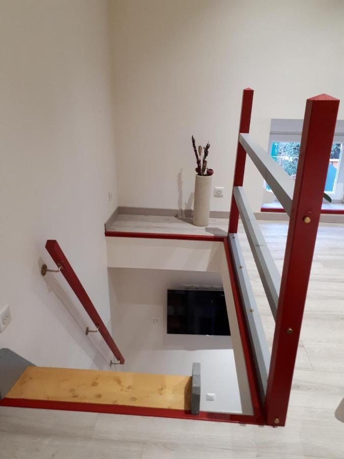 Au Paradis Des Crins Studio Rez De Chaussee Avec Jardin Et Un Autre Studio En Duplex Avec Terrasse Apartment Templeuve-en-Pevele ภายนอก รูปภาพ